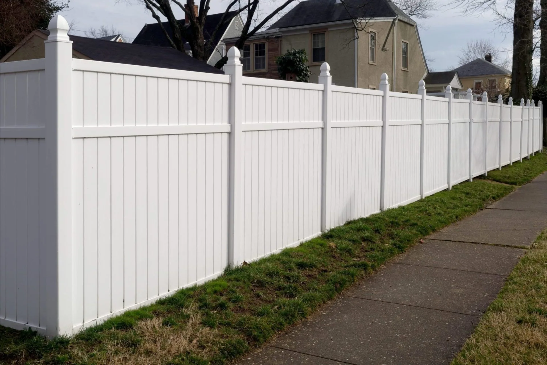 White vinyl fence